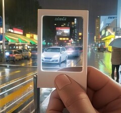 Tenere InstantSnap alla giusta distanza dall'occhio dovrebbe essere la chiave per un'inquadratura accurata (fonte: Escura)