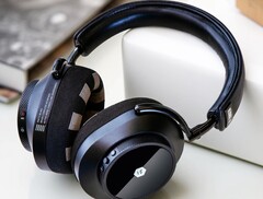 Le ultime cuffie EEG di Neurable sono più leggere e più accessibili. (Fonte: Neurable)