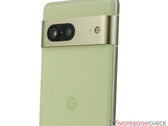 Il Pixel 7a dovrebbe avere due fotocamere posteriori come il Pixel 7, nella foto. (Fonte: NotebookCheck)