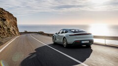 La Porsche Taycan del 2025 è tra i modelli richiamati. (Fonte: Porsche)