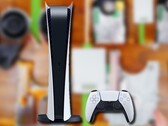 La PlayStation 5 è già stata rivista a meno di un anno dal suo lancio originale nel novembre 2020. (Fonte immagine: Sony/Austin Evans - modificato)