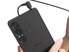 L'Xperia 1 VII dovrebbe ricevere quattro aggiornamenti del sistema operativo a partire da Android 15 e sei anni di aggiornamenti delle patch di sicurezza. (Fonte immagine: Sony)