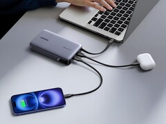 Nexode Power Bank 20.000 mAh 145W di Ugreen (nella foto) è disponibile in diversi Paesi. (Fonte: Ugreen)