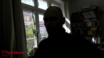 Nonostante una persona sia centrata nell'inquadratura...