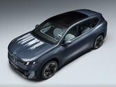La BMW iX3 Flow Edition può cambiare l'aspetto del suo cofano grazie alla tecnologia E-Ink.