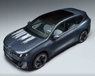 La BMW iX3 Flow Edition può cambiare l'aspetto del suo cofano grazie alla tecnologia E-Ink.