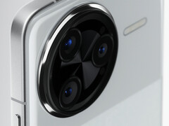 Il Poco F8 Ultra potrebbe essere dotato di una fotocamera con teleobiettivo a periscopio. Nella foto: la parte posteriore del Redmi K80 Pro. (Fonte: Xiaomi)