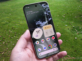 La serie Google Pixel 11 sarà caratterizzata da display più luminosi. Nella foto: la parte anteriore del Pixel 10 XL.