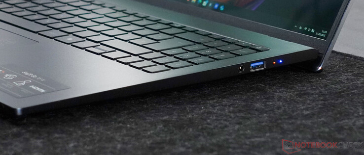 3.cuffia da 5 mm; USB-A 3.1