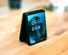 Elegante e flessibile al tempo stesso: Il Motorola Razr 60 Ultra. (Fonte: Florian Schmitt/Notebookcheck)