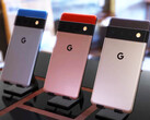 Renders di concetto del Pixel 6 in tre colori. (Fonte: @TechScoreNY)