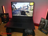 Recensione del portatile gaming SCHENKER XMG Core 16 - Un vero concorrente del Lenovo Legion Pro 5 16