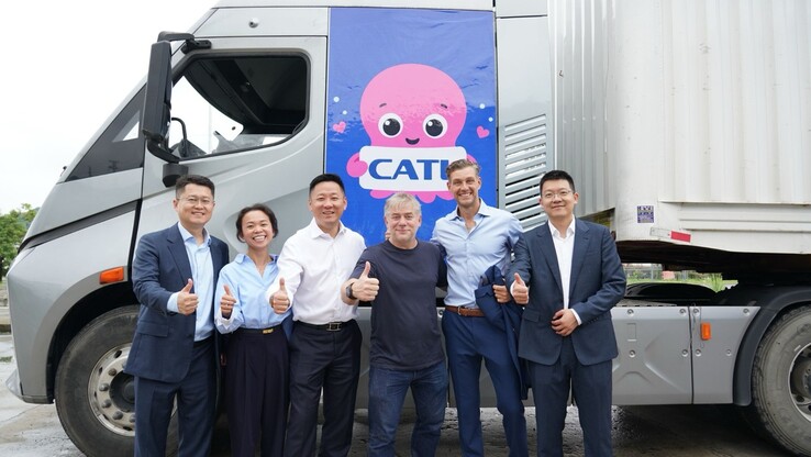 La partnership per la sostituzione delle batterie dei camion mira a coprire l’intera Europa con una rete di stazioni.