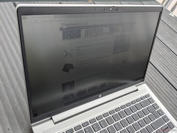 Utilizzo dell'HP ProBook 440 G8 all'aperto