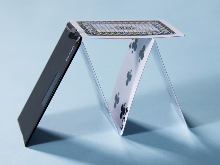 Si dice che la nuova batteria di Vivo contenga una densità energetica superiore del 13% rispetto a quella presente nella generazione X Fold3. (Fonte: Vivo)