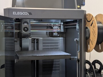 L'interno di Centauri Carbon 2.