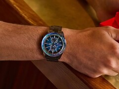 L'orologio Attesa H800 Full Sapphire Bezel di Citizen (nella foto) sarà commercializzato nell'ottobre 2025. (Fonte: Citizen)