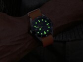 Bespoke Post x Timex Heritage 66 è ora ufficiale.