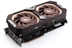 Ancora più spessa della vociferata RTX 4090 Ti a 4 slot (Fonte: Asus) 