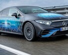 Un prototipo di EQB con un'autonomia di 750 miglia grazie a una batteria allo stato solido. (Fonte: Mercedes-Benz)