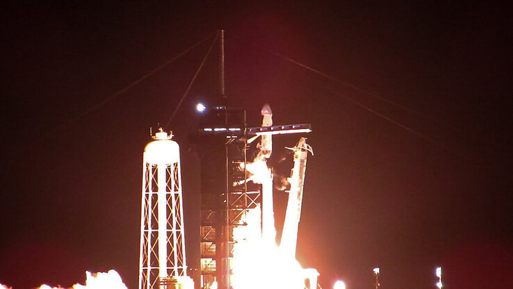 Il razzo Falcon 9 decollato il 3 marzo 2024. (Fonte: Spectrum News / Anthony Leone)