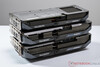 Gigabyte Radeon RX 9060 XT Gaming OC 16G (in alto), Gigabyte Radeon RX 9070 Gaming OC 16G (al centro), Gigabyte Radeon RX 9070 XT Gaming OC 16G (in basso)