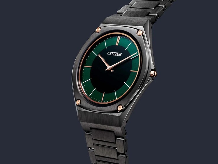 Cassa straordinariamente sottile (3,88 mm) e design con bracciale integrato.