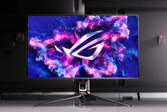 Asus non ha ancora confermato ufficialmente l'RRP del ROG Swift OLED PG32UCDM. (Immagine: Asus)