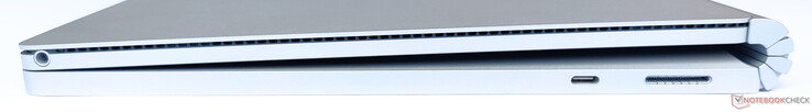 Lato destro: jack da 3.5 mm (tablet), 1x USB 3.2 Gen2 Type-C (keyboard dock), connettore surface (keyboard dock)