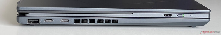 A sinistra: USB-A 3.2 Gen.1 (5 Gbit/s), 2x USB-C 4.0 con Thunderbolt 4 (40 GBit/s, DisplayPort, Power Delivery), USB-C (per la ricarica della tastiera Bluetooth)