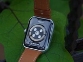 L'Oppo Watch 3 Pro rivaleggerà con il Galaxy Watch5 Pro, ma per il momento solo in Cina. (Fonte: @UniverseIce)