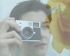 La fotocamera digitale Fujifilm X half utilizza un sensore da 1 pollice in un corpo compatto. (Fonte: Fujifilm)