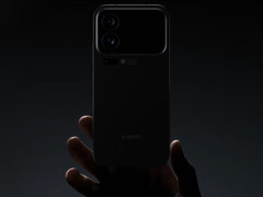 Lo Xiaomi 17 Pro Max potrebbe offrire un effettivo upgrade rispetto al 15 Pro. Nella foto: il design posteriore della serie 17 Pro. (Fonte immagine: Xiaomi - modificata)