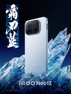 L’iQOO nella finitura Frost Blade Blue Black
