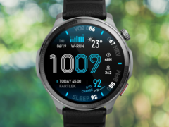 Amazfit Balance 2 XT (nella foto) non supporterà le immersioni subacquee come lo smartwatch originale. (Fonte immagine: Best Buy, modificato)