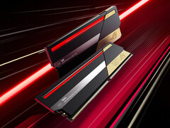 Il primo kit di RAM DDR5 a marchio ROG (nella foto) è realizzato da Biwin 