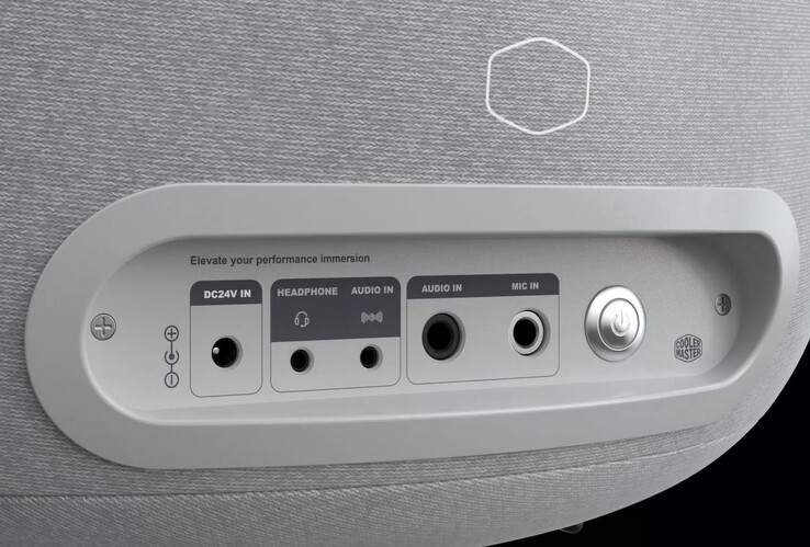 Lo sgabello Throne X dispone di jack per ingressi microfonici da 3,5 mm aux, 6,3 mm aux e 6,3 mm dinamici e di un'uscita per cuffie da 3,5 mm. (Fonte: Cooler Master)