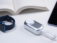 Il power bank Cowzry offre il supporto per la ricarica wireless (Fonte: Cowzry)