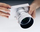 Il Sigma BF racchiude un sensore full-frame in un corpo compatto in alluminio.