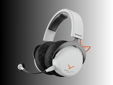 Vista laterale di Beyerdynamic MMX 150 in bianco (Fonte: Beyerdynamic PR)