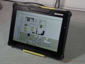 Tablet robusto e indistruttibile con sistema di batterie sostituibili a caldo: recensione del Durabook R10