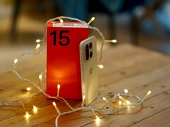 Il OnePlus 15 è stato certificato dalla FCC e sarà presto disponibile per il pre-ordine. (Fonte: OnePlus)