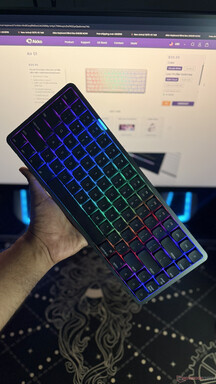 Luci RGB dell'Akko Air 01