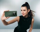 Il Realme 12 ha un design moderno con un modulo fotocamera rotondo. (Immagine: Realme)