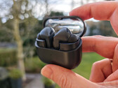 Cuffie premium di fascia media con un fascino da affare - Recensione di Samsung Galaxy Buds3 FE