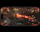 Gioco su iPhone 17 Pro Max alimentato dal chip A19 Pro, che mostra un combattimento ad alta intensità con grafica dettagliata e controlli sullo schermo. (Fonte immagine: Apple)