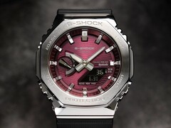Gli orologi G-Shock G-Steel GBM-2100A di Casio (nella foto la variante 4B) sono arrivati in altri Paesi europei. (Fonte: Casio)