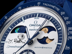 Il nuovo orologio Mission to Earthphase - Moonshine Gold (nella foto) è dotato di un indicatore delle fasi lunari sul quadrante a ore 2 e di un indicatore delle fasi terrestri a ore 10. (Fonte: Swatch)