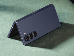 Si dice che Galaxy Z Fold7 seguirà le orme di Galaxy Z Fold6 per quanto riguarda l'utilizzo del chipset Snapdragon. (Fonte immagine: Samsung)