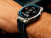 Amazfit Balance Ultra è realizzato in titanio e vetro zaffiro.